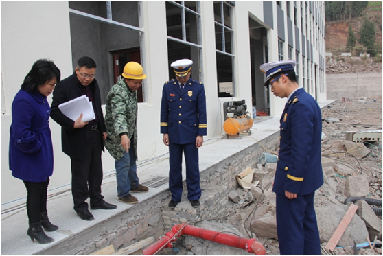 云陽縣消防大隊深入民營企業開展消防技術指導服務，助推企業安全生產